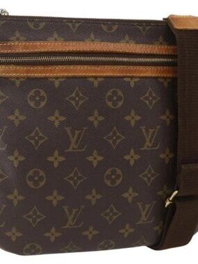 LOUIS VUITTON Monogram Pochette Bosphore Shoulder Bag M40044 LV Auth 158316A